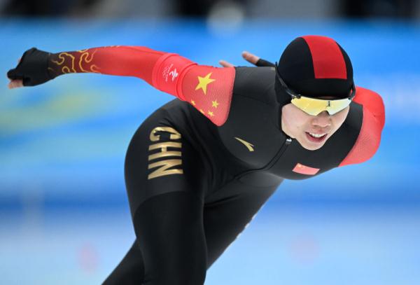 北京冬奥会｜李奇时、殷琦、金京珠分列速滑女子1000米第14、第15、第22位