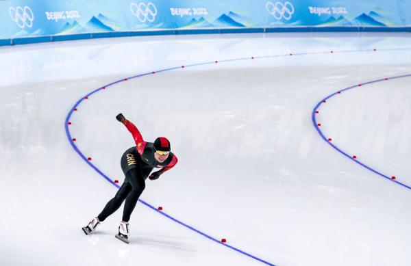 北京冬奥会｜李奇时、殷琦、金京珠分列速滑女子1000米第14、第15、第22位