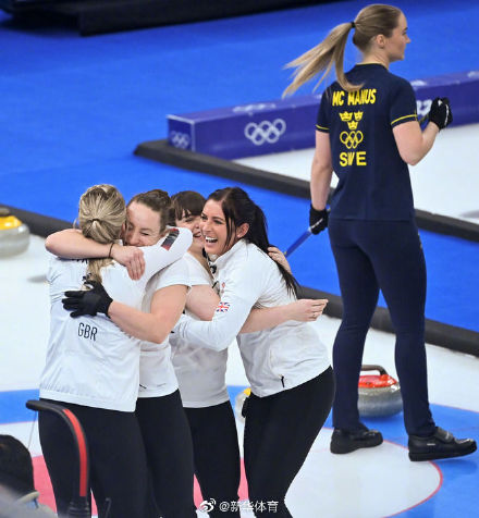 北京冬奥会 | 英国、日本会师女子冰壶决赛 北京冬奥会 | 英国、日本会师女子冰壶决赛