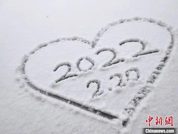 这两地终于等到雪!鼓浪屿的海水抖了抖…… 这两地终于等到雪!鼓浪屿的海水抖了抖……