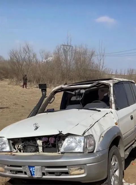 越野车翻下“网红坡”致1人死亡！警方通报！