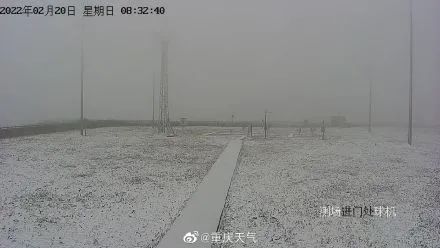 冷吗？渝北都飘雪了！