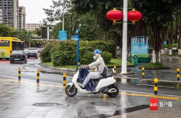 @海南人,你的羽绒服穿起来了吗?看看他们的御寒装备… @海南人,你的羽绒服穿起来了吗?看看他们的御寒装备…