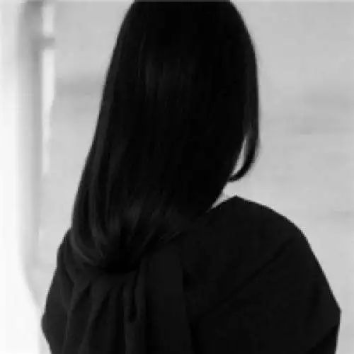 何某（男，38岁，102名“女友”）获刑11年半！