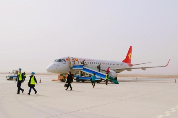 新疆乌鲁木齐-图木舒克-莎车县航线顺利首航 新疆乌鲁木齐-图木舒克-莎车县航线顺利首航