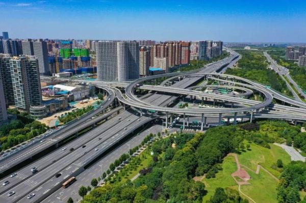 好消息！2025年河南基本实现市市通高铁、县县双高速
