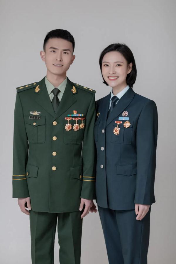 功臣嫁给功臣!这对夫妻太牛了 功臣嫁给功臣!这对夫妻太牛了