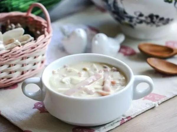 鱼肉是癌症的“发物”吗？消化科医生建议：这6物，能不吃就不吃