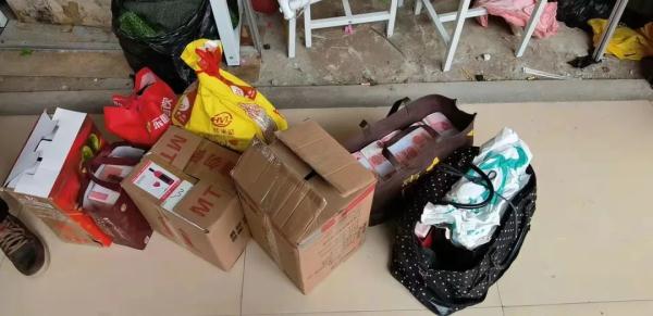 案值1个亿！深挖1米土坑埋赃款，这些人设的“局”绝了…
