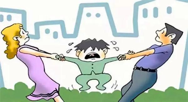 小夫妻闹离婚，孩子仅8个月大！法院发《告知书》：离婚了也要管好娃！