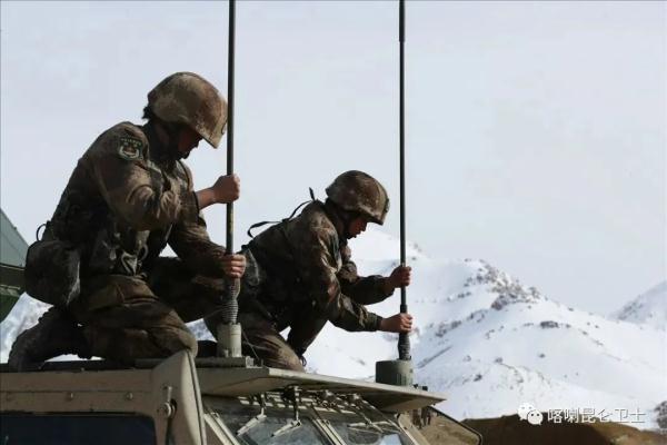 一条女兵的朋友圈火了,看她们的奋斗青春! 一条女兵的朋友圈火了,看她们的奋斗青春!