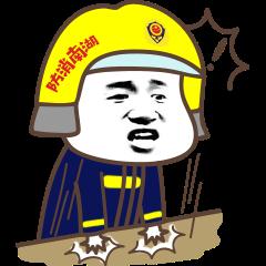 湖南女子围炉烤火脚趾头被烧焦却没感觉，消防提醒：烤火时不注意这点很危险