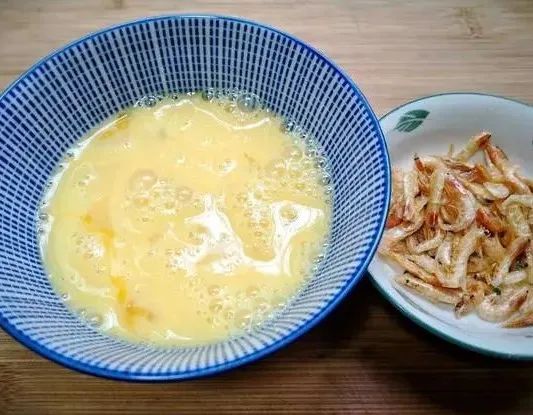 惊蛰将至，这5道汤多给家人喝，去春燥养脾胃，顺应时节营养足！