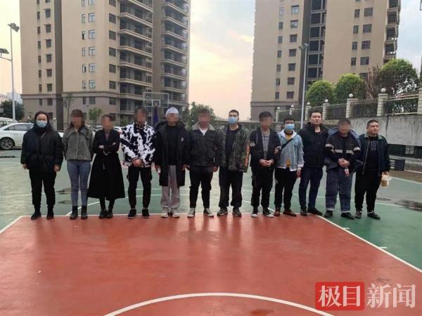家长须警惕！玩手机的孩子，可能正被网络骗子盯上……