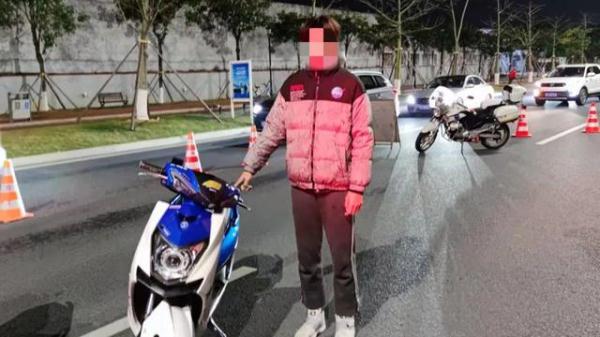 珠海炸街党凌晨准时出现，根本睡不了安稳觉，交警出手了！