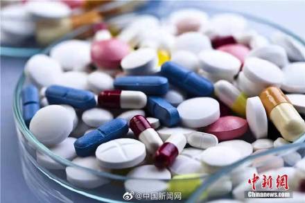 教唆他人骗保买药进而销售将以诈骗罪定罪