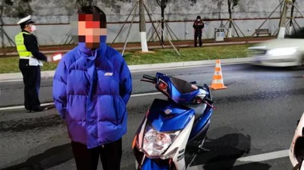 珠海炸街党凌晨准时出现，根本睡不了安稳觉，交警出手了！