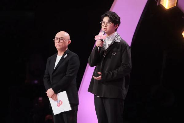 恋爱中一味包容是否应该？《非诚勿扰》讨论技能多就能提升恋爱成功率？