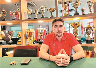 杰斯林:两年! 将广东女足打造成有竞争力的球队