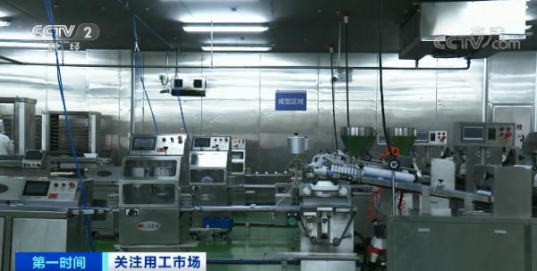 岗位需求一个月猛增六成！这个行业为啥这么“香”？