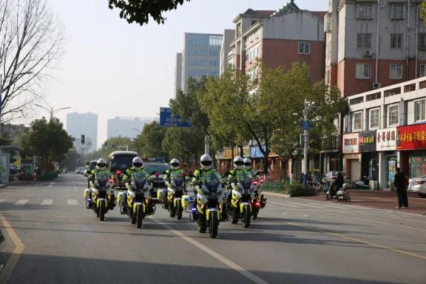 一路走好!池州公安民警胡晓华因公牺牲 一路走好!池州公安民警胡晓华因公牺牲