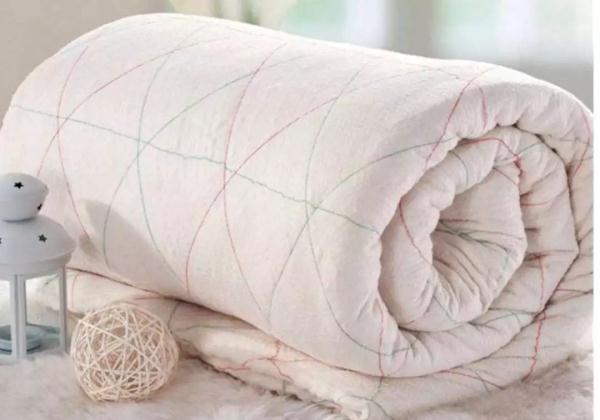 晒被子也是技术活！晒错了不仅白晒，还可能会毁被子！