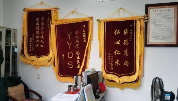 2000多个宝妈对他“夸夸夸”，这个奶爸做了啥？