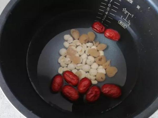 失眠最怕这粥，一碗不到2元，早晚喝点，安神助眠，睡眠越来越好