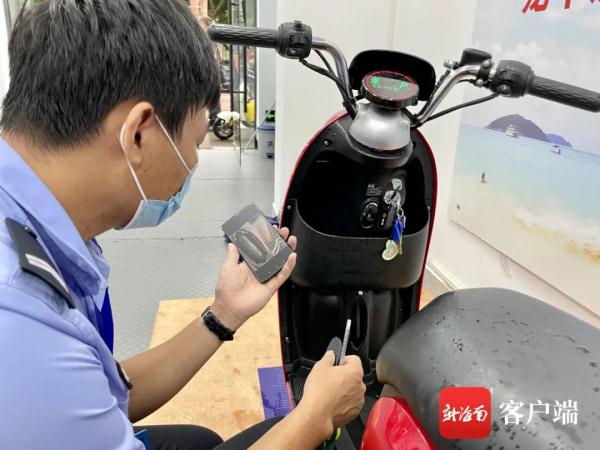 海南超50万辆电动车上牌！交警提示：乱收费可举报