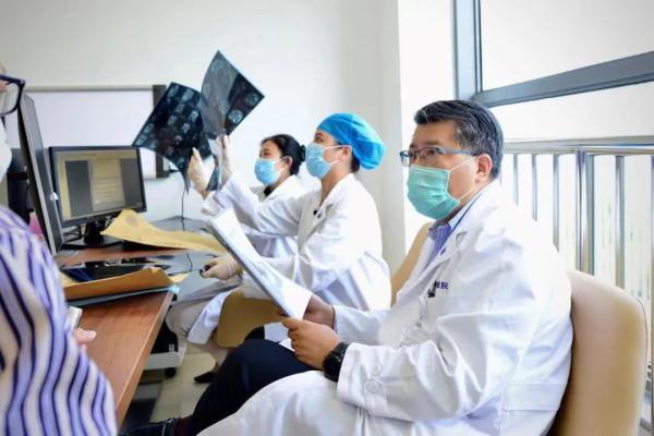 乳腺癌青睐不生小孩的事业型女性？第一“杀手”可防可治！