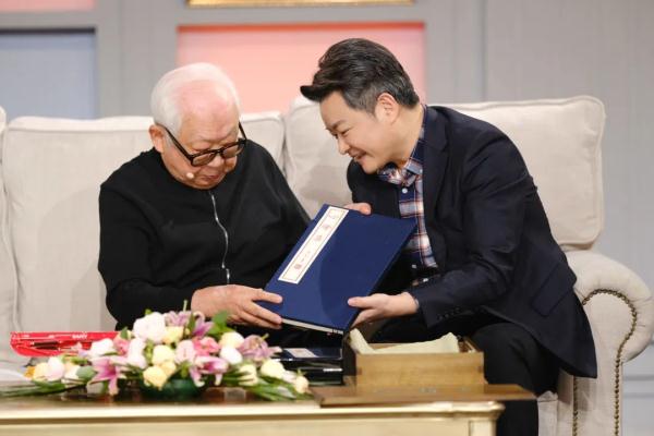 他与《红楼梦》的缘分仍在延续……