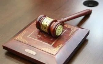 70岁老人恋上48岁“小妹”，闪婚闪离、陷“房产风波”…