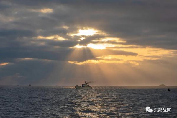 抢滩登陆,冲! 抢滩登陆,冲!