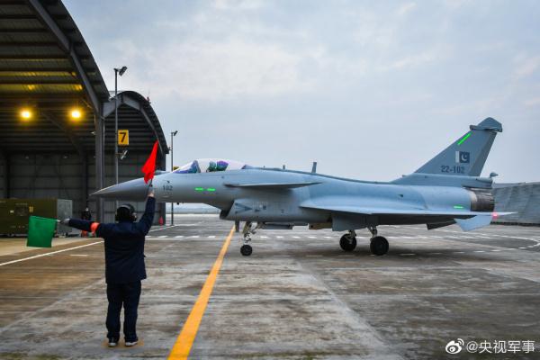 歼10C交付巴基斯坦
