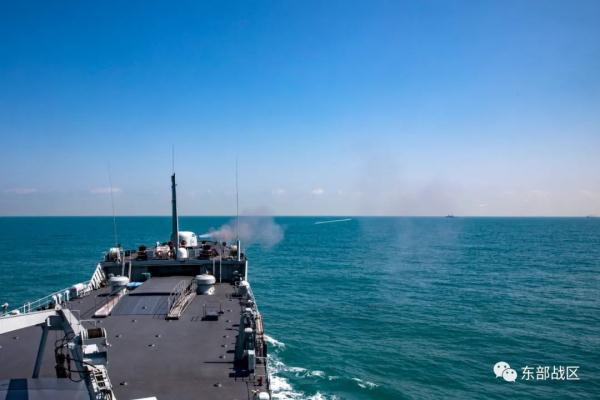 抢滩登陆,冲! 抢滩登陆,冲!