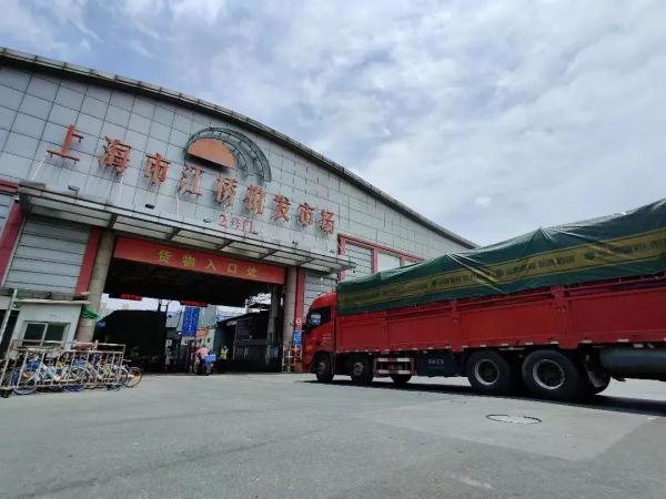 防疫当前，上海人居家买菜方便吗？菜品供应能保障吗？