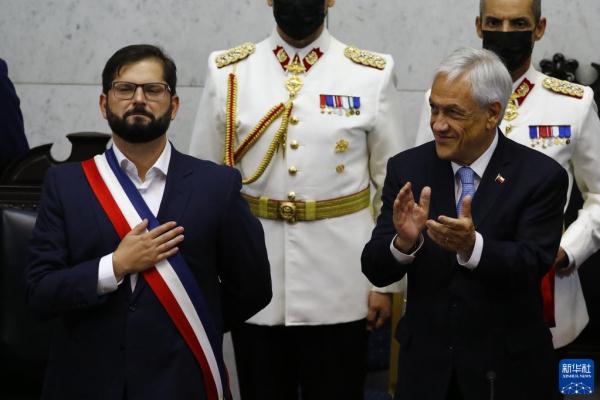 博里奇宣誓就任智利总统 博里奇宣誓就任智利总统