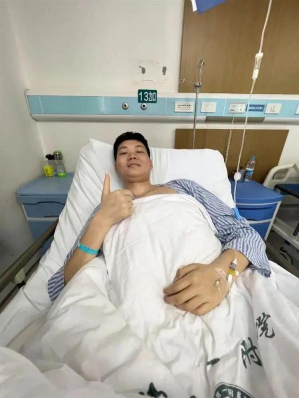 “我是癌症晚期，先救我爸”，车祸过后，这家店火了