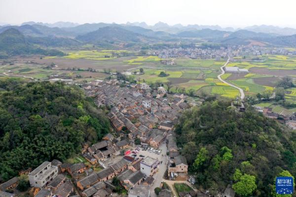 广西贺州:春暖乡村旅游热 广西贺州:春暖乡村旅游热