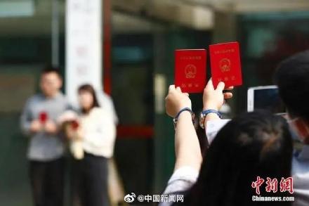 2021年安徽初婚年龄突破30岁！专家：爱的教育比催婚更加重要
