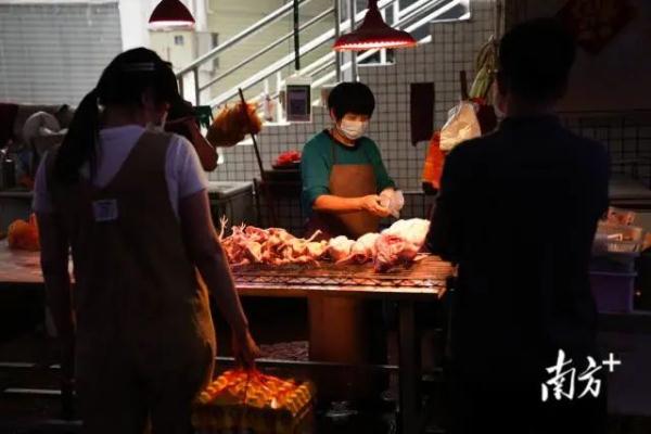 珠海韶关各新增1例确诊病例,轨迹公布!穗深城际铁路沿线车站暂停客运 珠海韶关各新增1例确诊病例,轨迹公布!穗深城际铁路沿线车站暂停客运