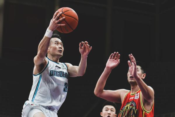 篮球 | CBA第三阶段：吉林九台农商银行胜青岛每日优鲜