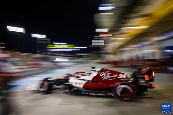 赛车——2022赛季F1揭幕战巴林站 中国车手周冠宇首秀