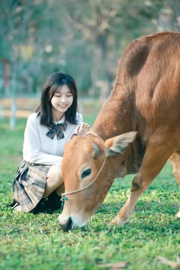 牛“学长”羊“学姐，这是一所建在“动物园”里的大学？