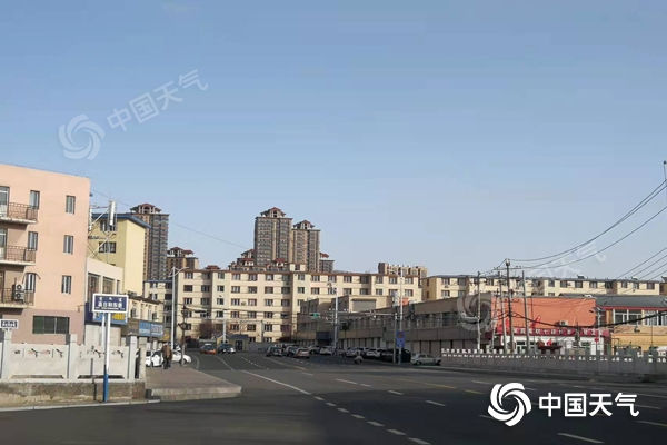 内蒙古雨雪大风沙尘天气将再度来袭 呼和浩特等地降水明显