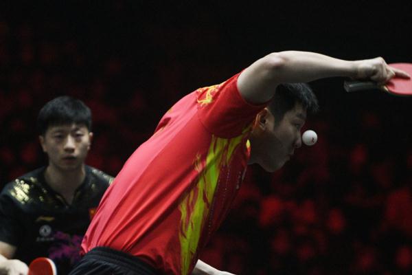 乒乓球 | WTT新加坡大满贯:樊振东男单夺冠 乒乓球 | WTT新加坡大满贯:樊振东男单夺冠