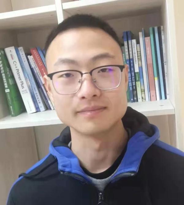 同学变身“Tony老师”！上海这所大学有支义务理发队，顾客：相信他们手艺