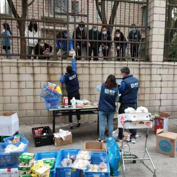 社区集采、送菜车、“共享员工”,“保供应”的n种“新姿势”了解一下! 社区集采、送菜车、“共享员工”,“保供应”的n种“新姿势”了解一下!