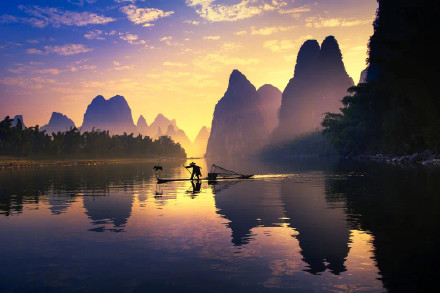 漓江渔民大变身,捕鱼技艺永传承 漓江渔民大变身,捕鱼技艺永传承