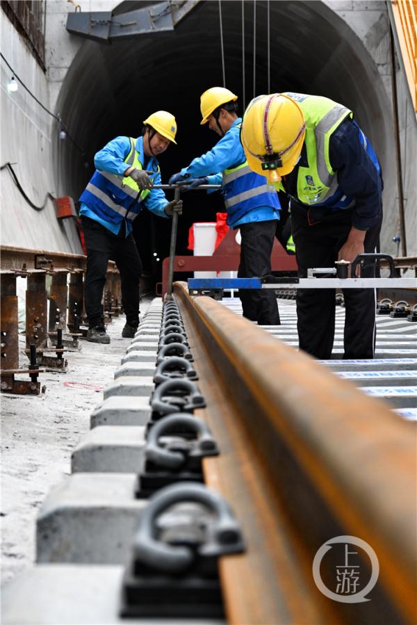 最新进展!地铁5号线北延伸段正式进入铺轨阶段 最新进展!地铁5号线北延伸段正式进入铺轨阶段